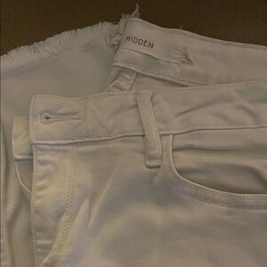 Hidden Women's White Cropped Pants